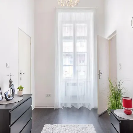 King Beautique Budapešť